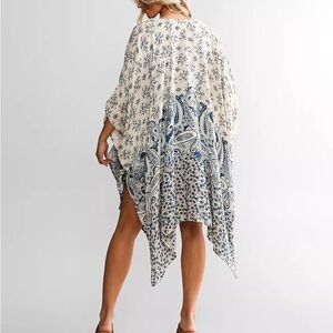 Floral and Paisley Print Kimono - Angie